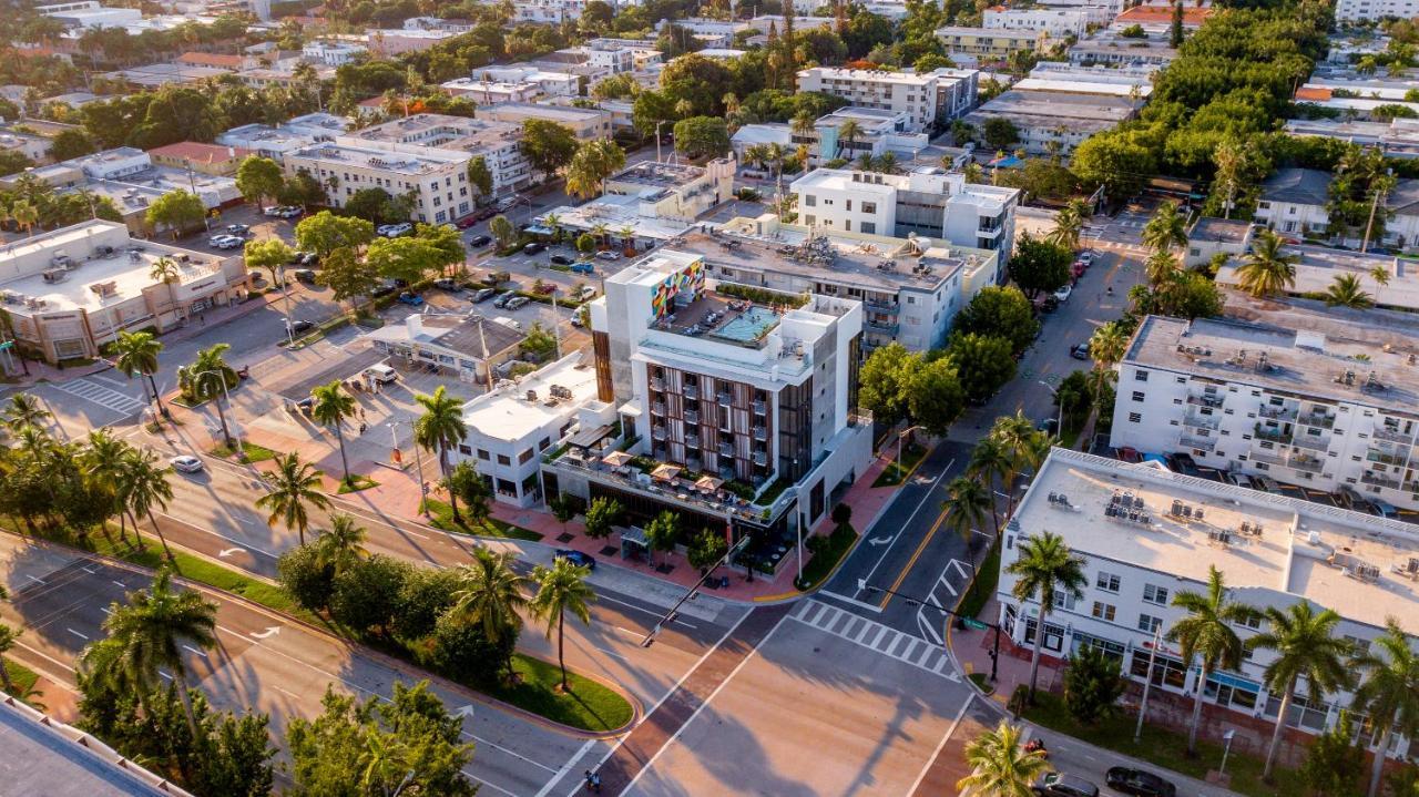 Upsun Hotel & Social Club Miami Beach Bagian luar foto