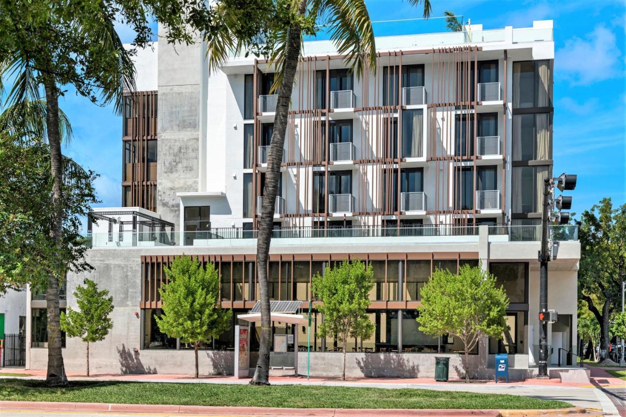 Upsun Hotel & Social Club Miami Beach Bagian luar foto