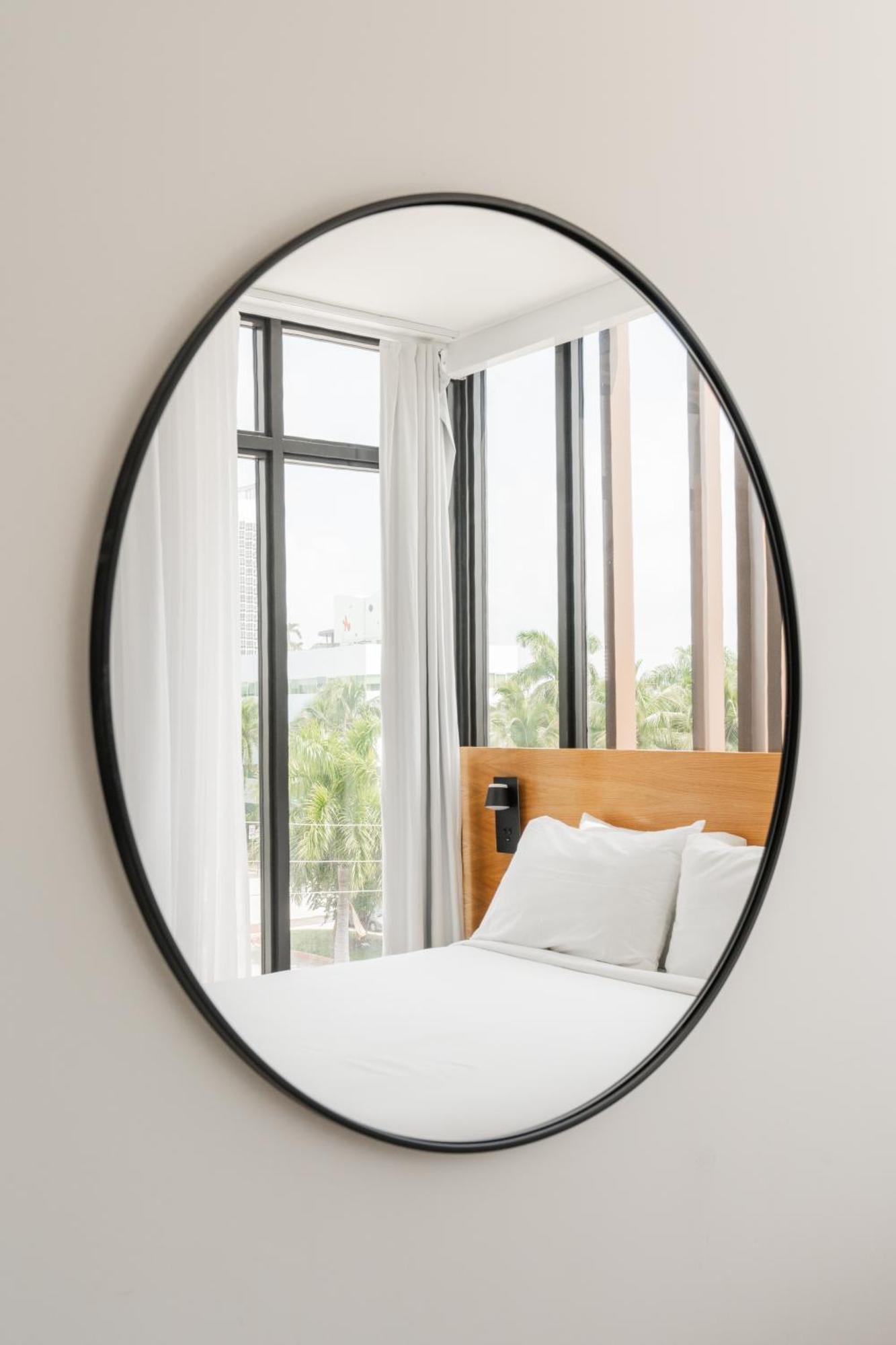 Upsun Hotel & Social Club Miami Beach Bagian luar foto